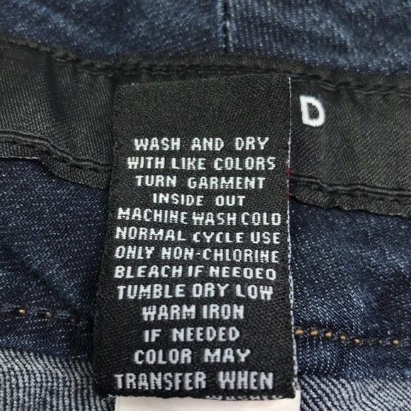 TORRID Dark Wash Super Stretch Jegging sz 20S - Picture 10 of 13